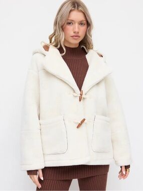 Oversized Fleece Duffle Jacket